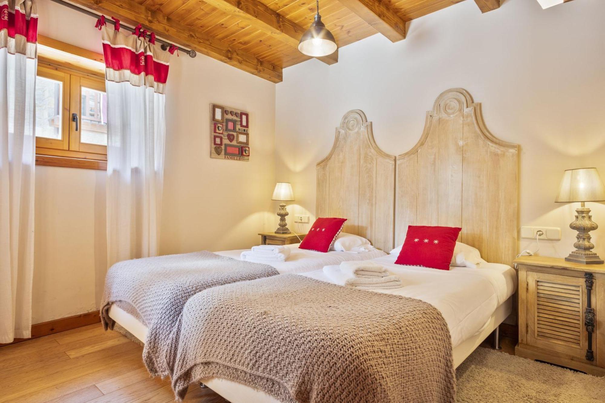 Luderna - Casa eth Farrow 2 Villa Vielha Bagian luar foto